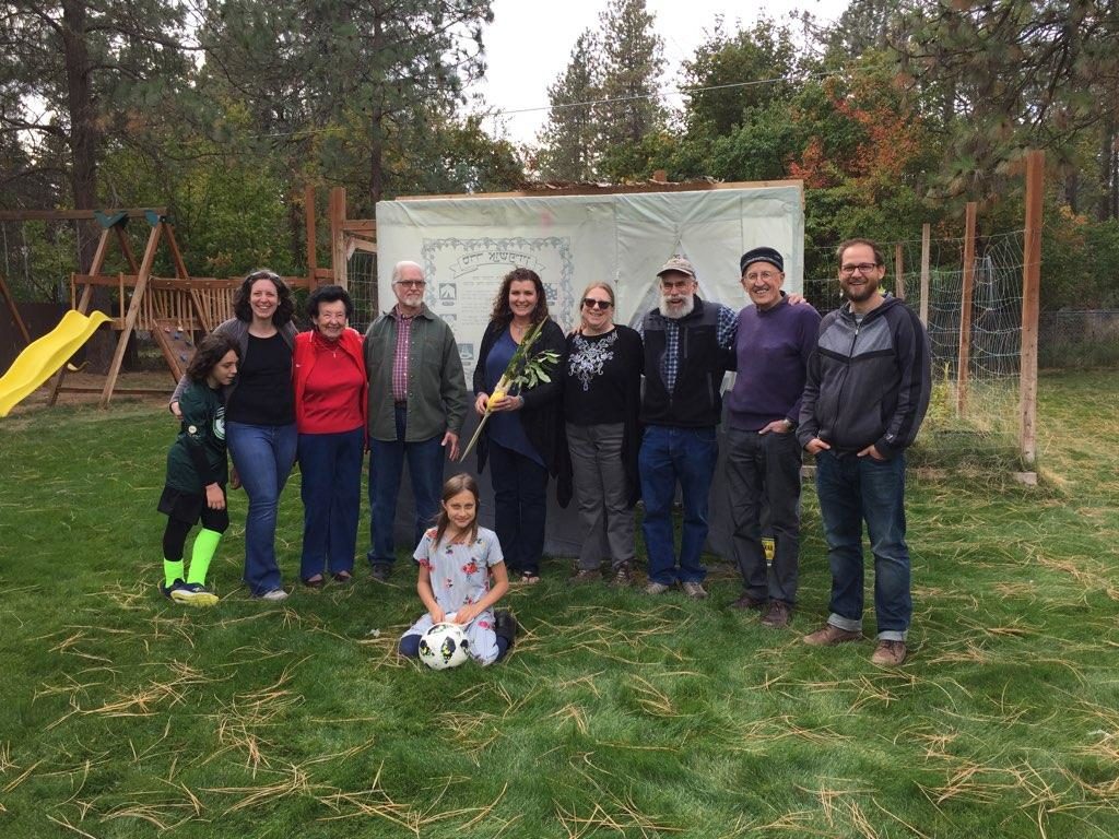 CEE Members at 2018 Sukkot